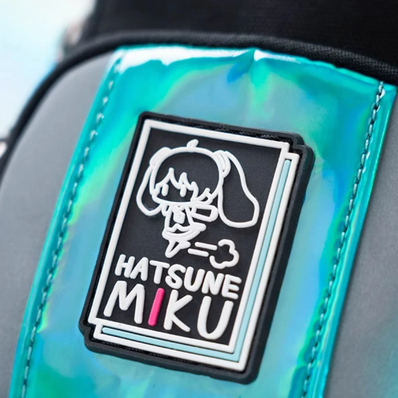 Officially Licensed Hatsune Miku Run Series Arm Bag - Image 5